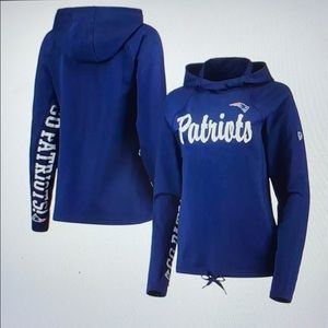Women’s New England Patriots Pullover hoodie